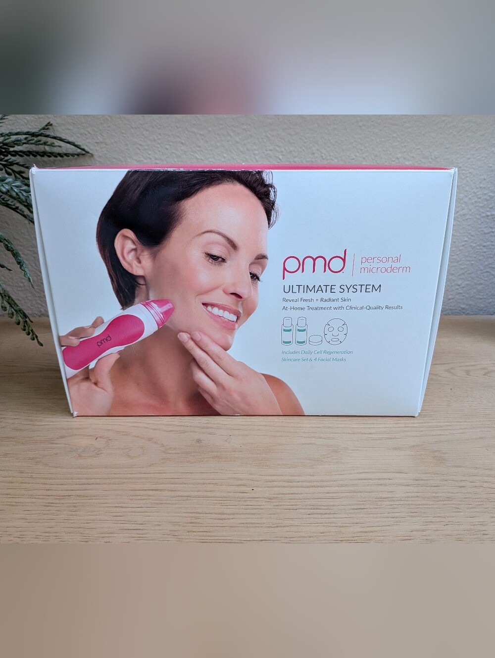 PMD Beauty Personal Microderm Ultimate System Facial Exfoliator Tool Pink